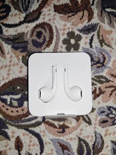 apple orignal airpods 10 by 10 6to14 iphone