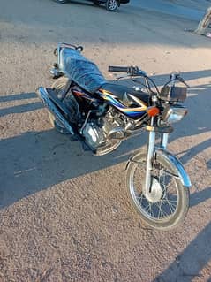 Honda 125 for sale in lush condition