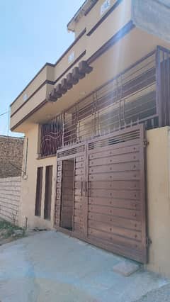 5 Marla house for sale in Hamza town bigle Pani ka boor car porch and mumti