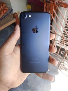 Apple iPhone 7