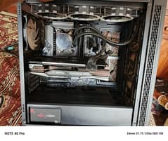 Gaming PC in DDR5 only one month use