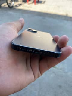 IPhone 13 (urgent sale )