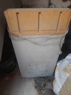 urgent sale of super asia spinner dryer with good condition