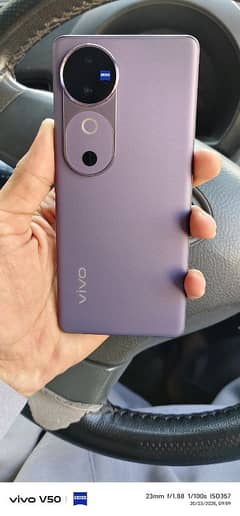 Vivo V40 5G