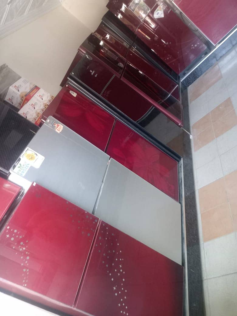 Fridges & Freezers new condition is avilable 10