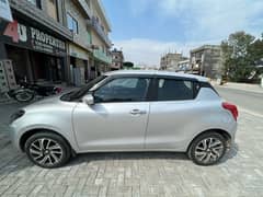 Suzuki Swift GLX CVT 2025