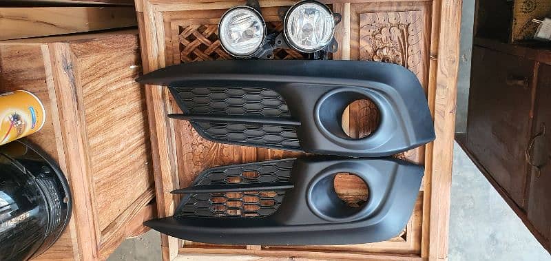 Honda Civic X Bumper Fog Lamp Cover + Fog Lamps 2