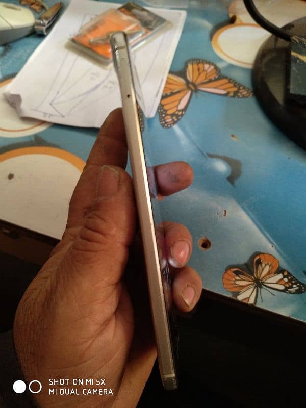 google fone 1