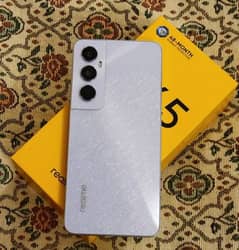 Realme C65