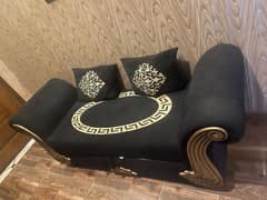 black and gold setti devan beautiful new condition