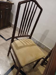 Dining table with 6 chairs