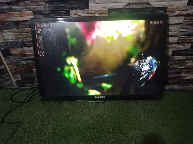samsung Slim LED TV 27" Box Pack New 1-Year Waranty with FREE Delivery 3
