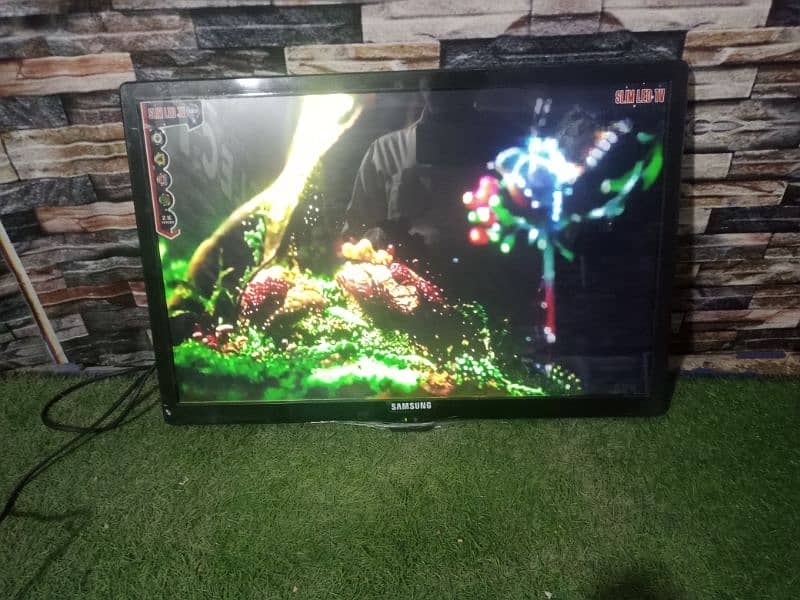 samsung Slim LED TV 27" Box Pack New 1-Year Waranty with FREE Delivery 4