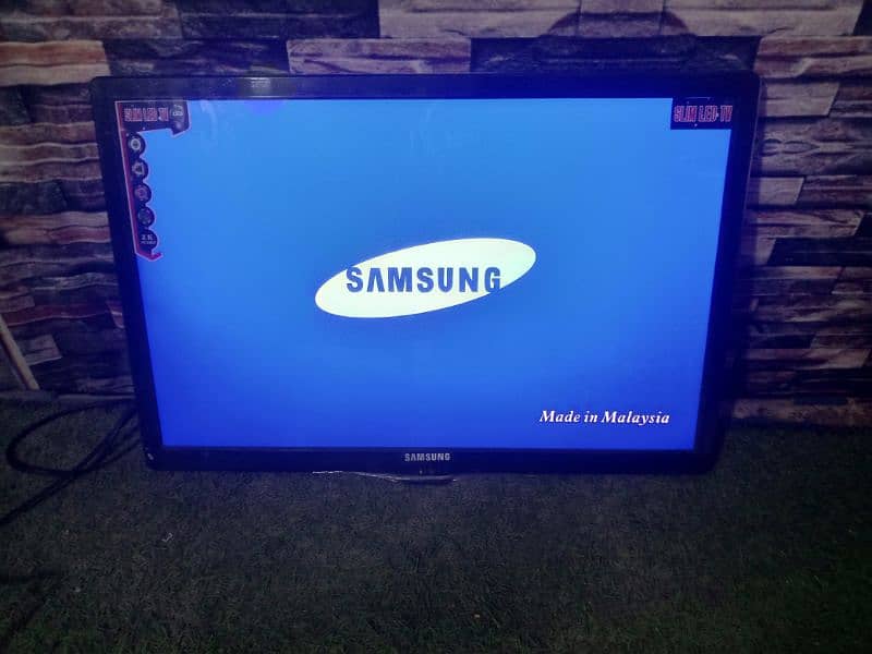 samsung Slim LED TV 27" Box Pack New 1-Year Waranty with FREE Delivery 7