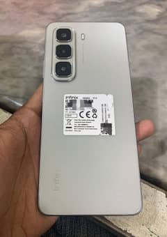 Infinix hot 50 full box 10by10 condition