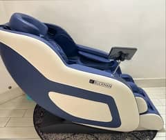 JC BUCKMAN IndulgeUs Full Body Massage Chair