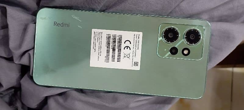 Note 12 10/10 condition with box and charger 3