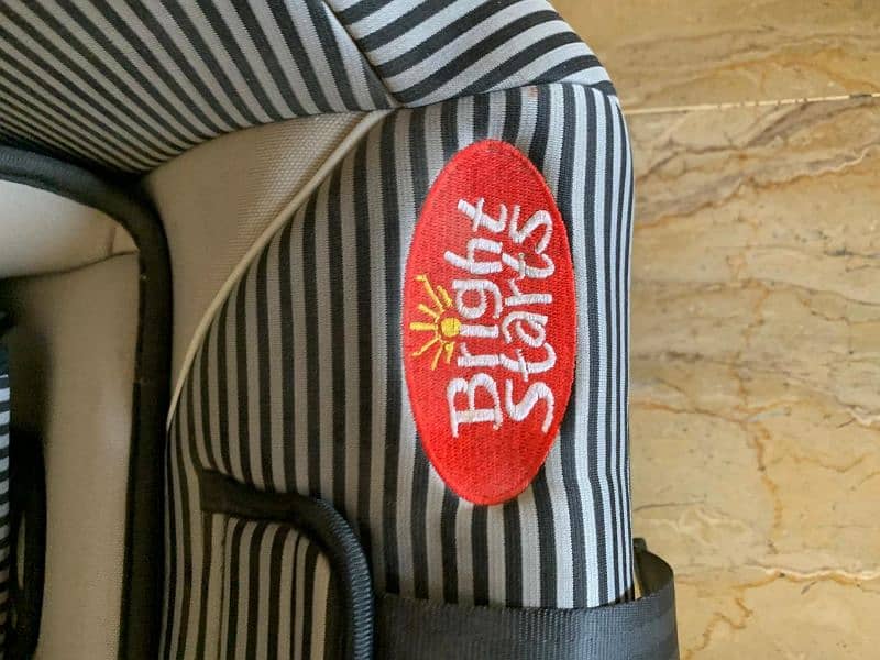 bright star carry cot in a very good condition 1