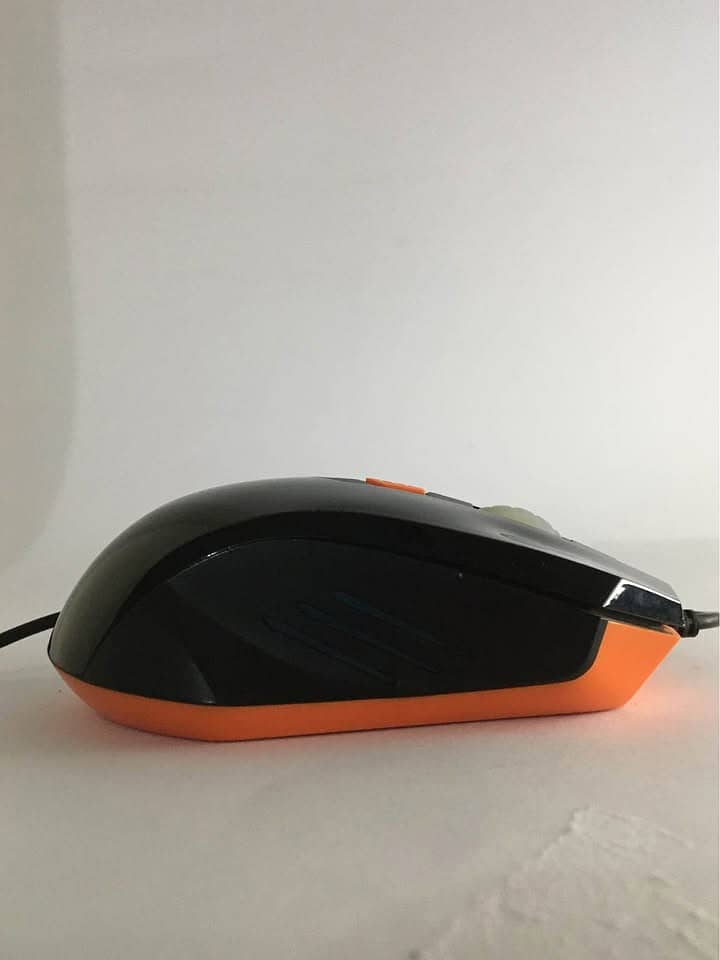 "Wired Mouse for Ultimate Accuracy – Comfortable Grip and Fast Respons 5