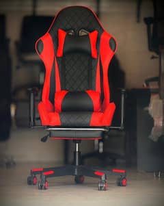 Gaming Chair With Footrest