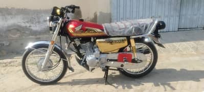 Self start golden Honda 125 for sale Brand new