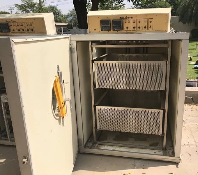 NatureForm Egg Incubator for Sale – Ideal for Game Birds & Poultry 3