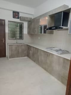 3 Bed Apartment Available For Rent in Askari 11 Lahore