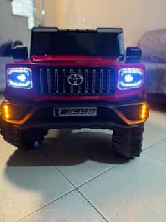 Kids Jeep, tripple  battery, 4by4 almost new few days used,