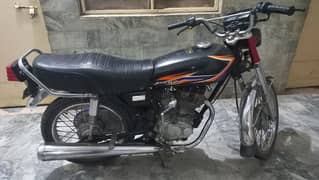 honda 125 2015 lahore number