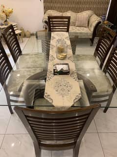 dinning table with chairs