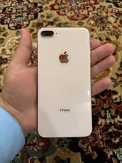 iPhone 8 Plus