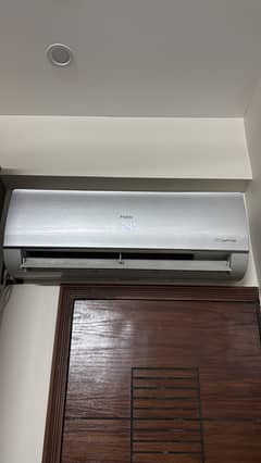 Haier ac inverter new condition 1 ton first check the ac then buy