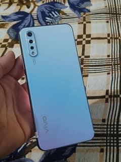 vivo s1