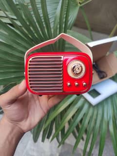 Bluetooth speaker Classic Retro in 10/10 Condition with box