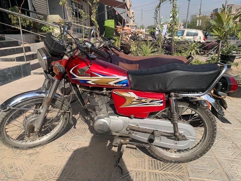 Honda cg 125 2020 karachi number 0