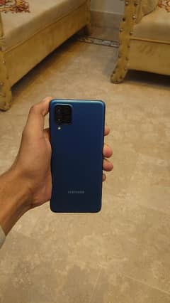 Samsung A12