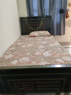 Single bed with mattress