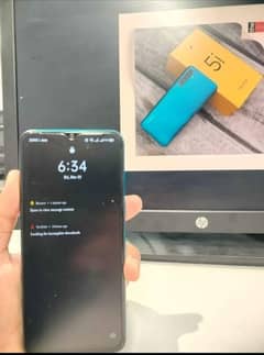 Realme 5i 4gb 64gb with box charger