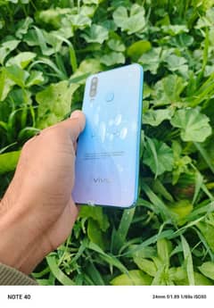 Vivo Y17