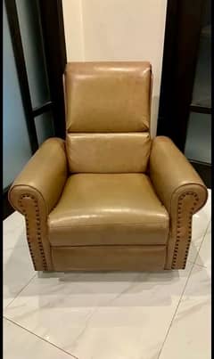 Molty Foam Leather Recliner