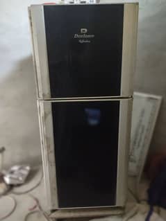 Dawlance Refrigerator | urgent sell