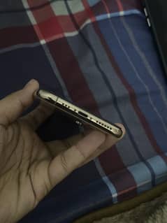 iPhone xs pta approved 264 gb