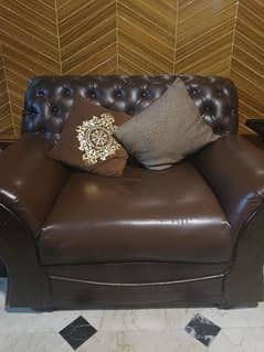 5 Seater Sofa for Urgent Sale in Islamabad