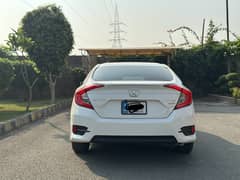 Honda Civic Oriel 2018 red meter ug