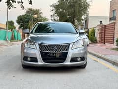 Suzuki Kizashi 2015 Full House