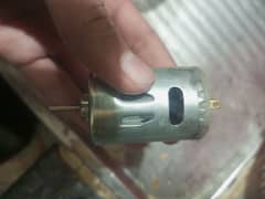 Dc Motor For Sale 10/10 conditions ha Working 12 voltage