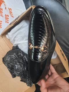 branded shoes for sale due to size issue