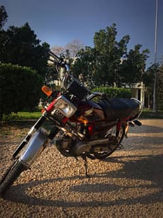 HONDA CD70 2019 red colour