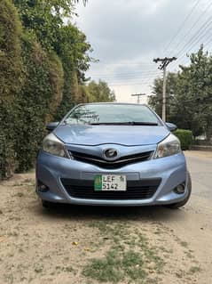 Toyota Vitz 2013