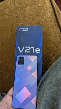 VIVO V21e 10/10 condition for sale exchange possible